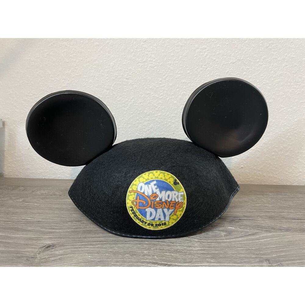 Disney Mickey Mouse Ears One More Disney Day Feb 29 2012 Leap Year LE Hat RARE - Picture 2 of 11